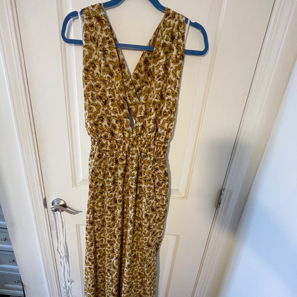 Mustard yellow, floral dress by Lulu's, size XL, NWT